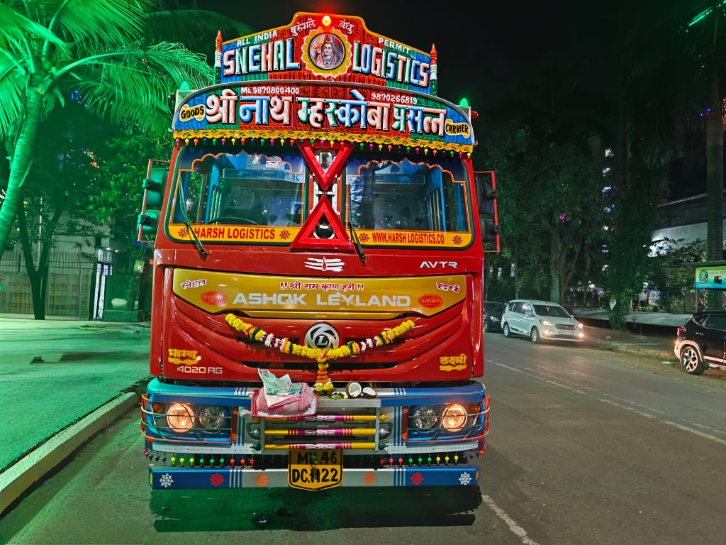 Snehal Logistics Commercial Vehicle Night Transit - MH 46 DC 1122